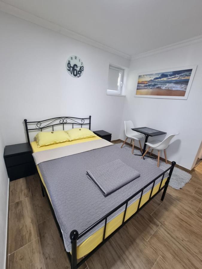 Apartma Jovana Koper Exteriör bild